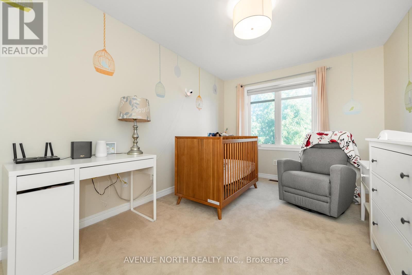 Photo 24 of 284 Parkin Circle, Ottawa ON