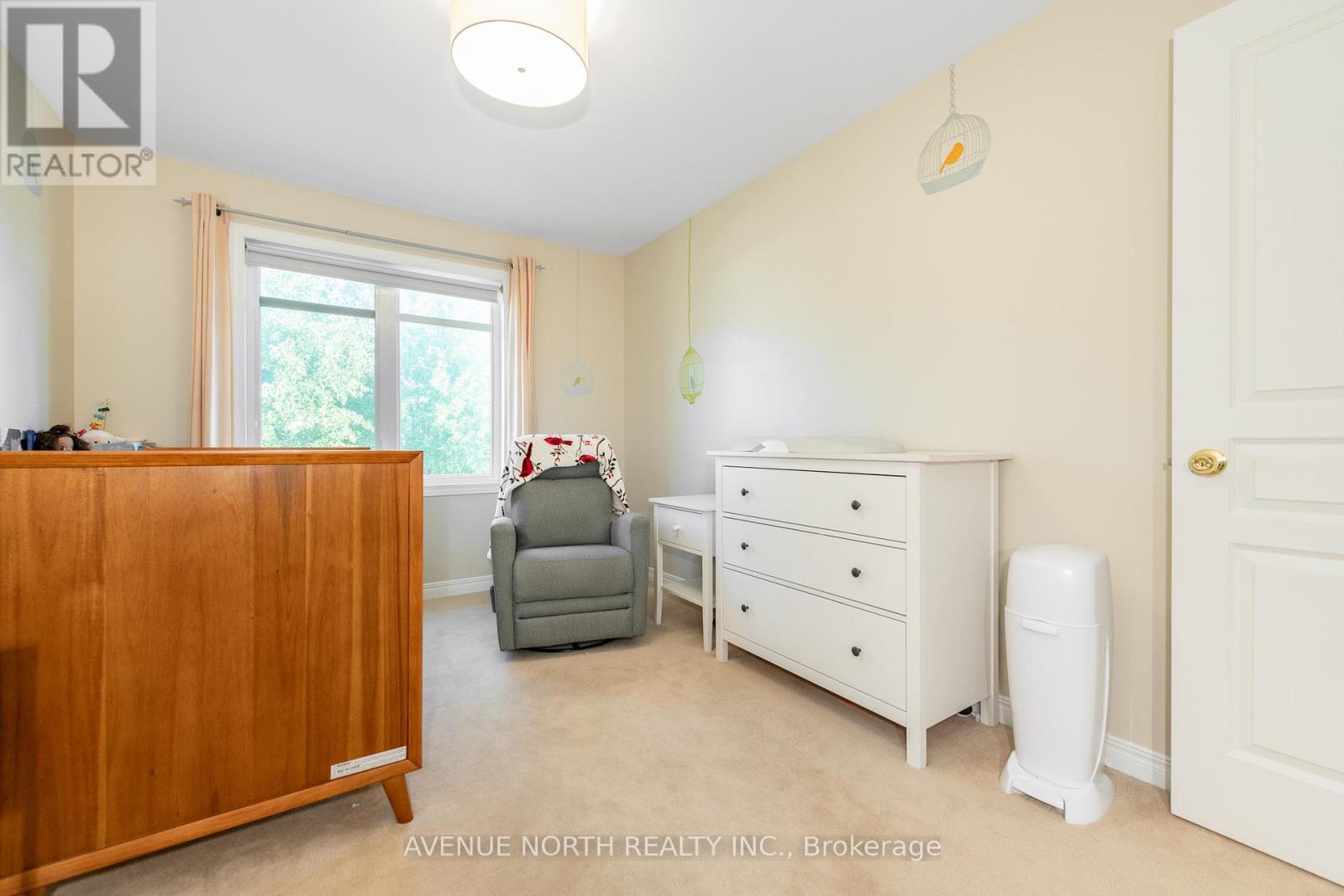 Photo 25 of 284 Parkin Circle, Ottawa ON