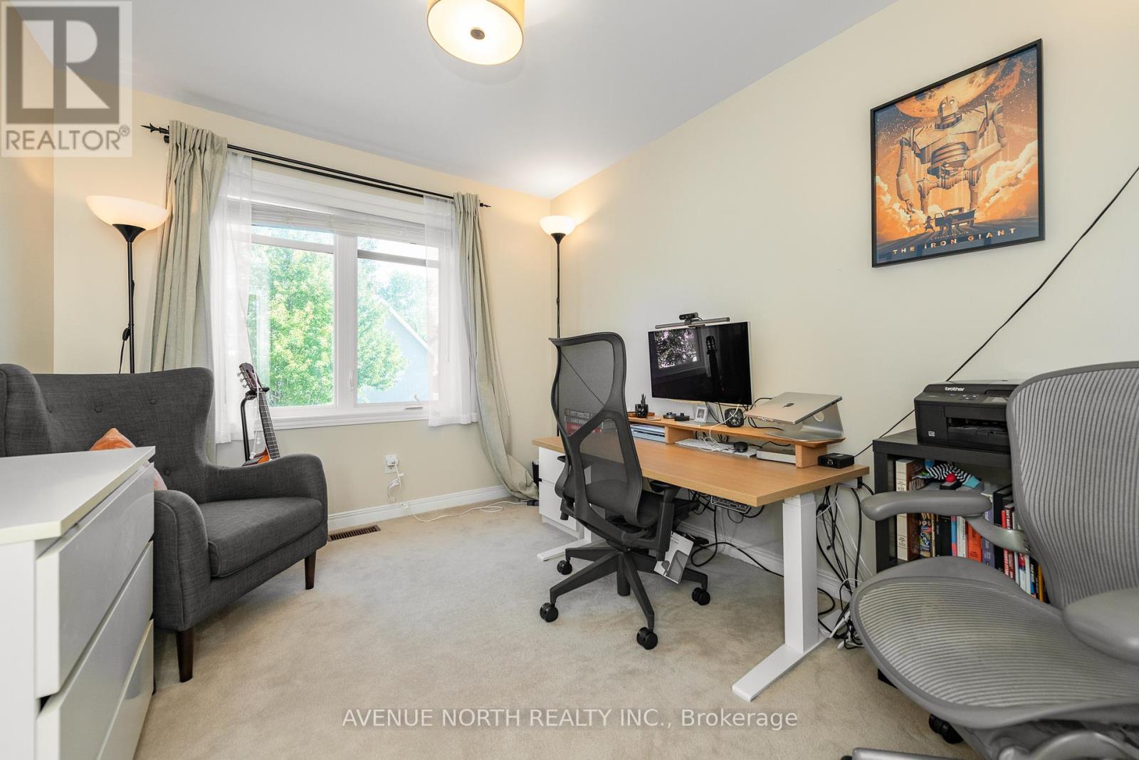 Photo 27 of 284 Parkin Circle, Ottawa ON