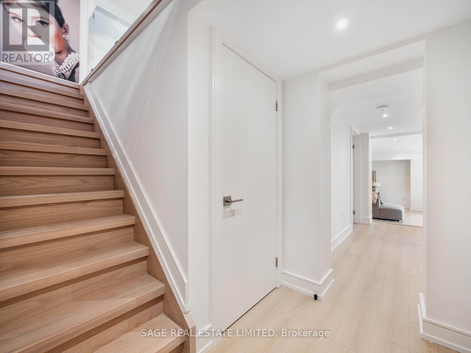 Photo 42 of 159 Humbervale Boulevard, Toronto ON