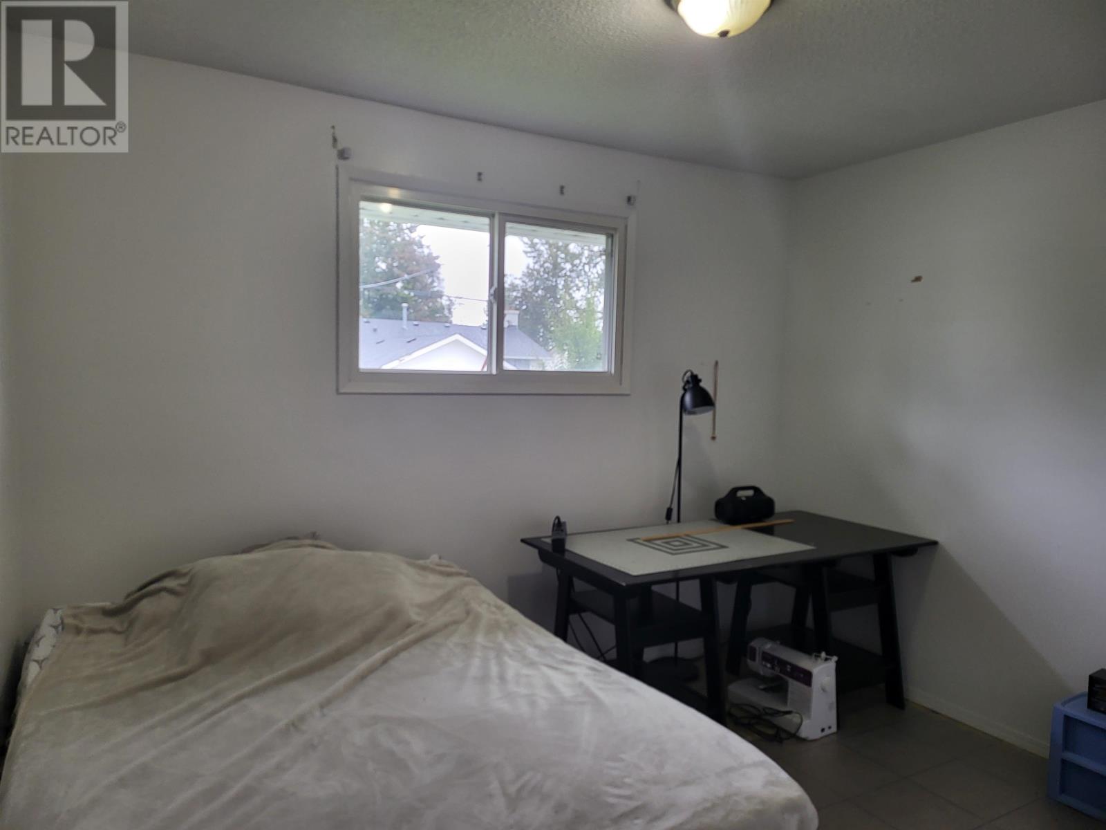 Photo 11 of 173 Ironwood Ave, Thunder Bay ON