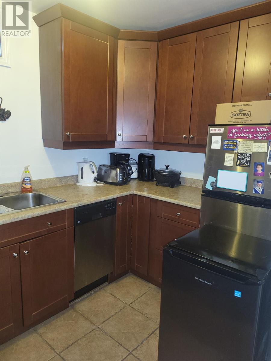 Photo 16 of 173 Ironwood Ave, Thunder Bay ON
