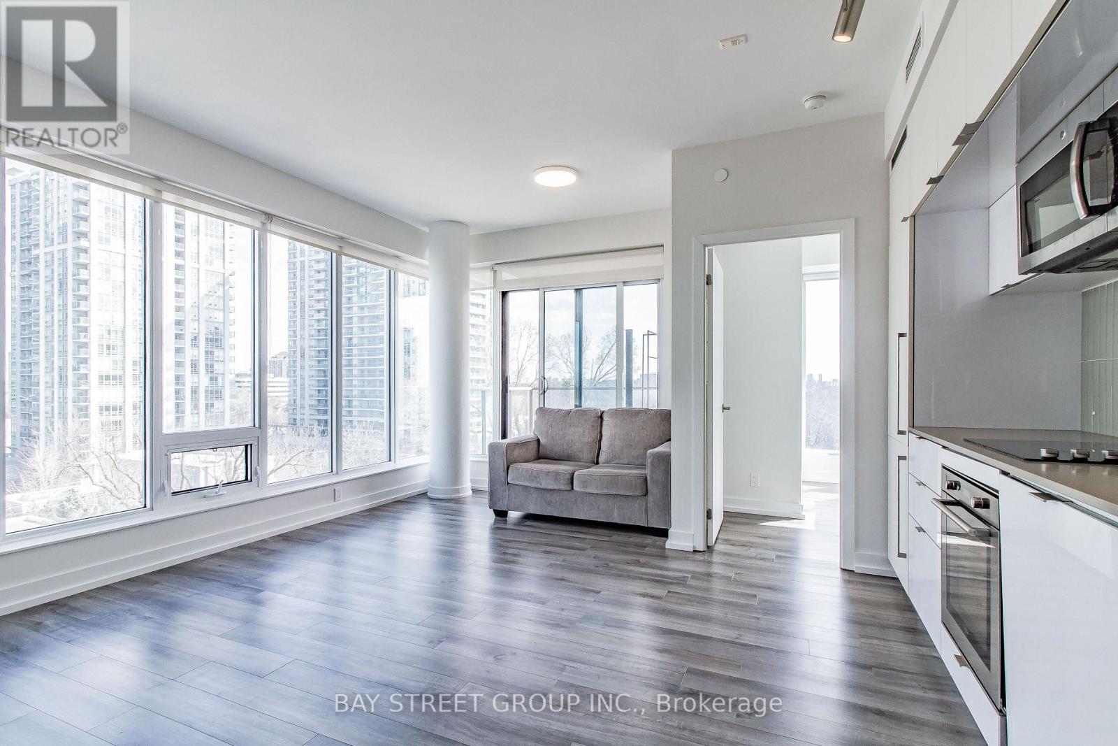 Photo 4 of 702 2nd Bedroom 28 Avondale Avenue, Toronto ON