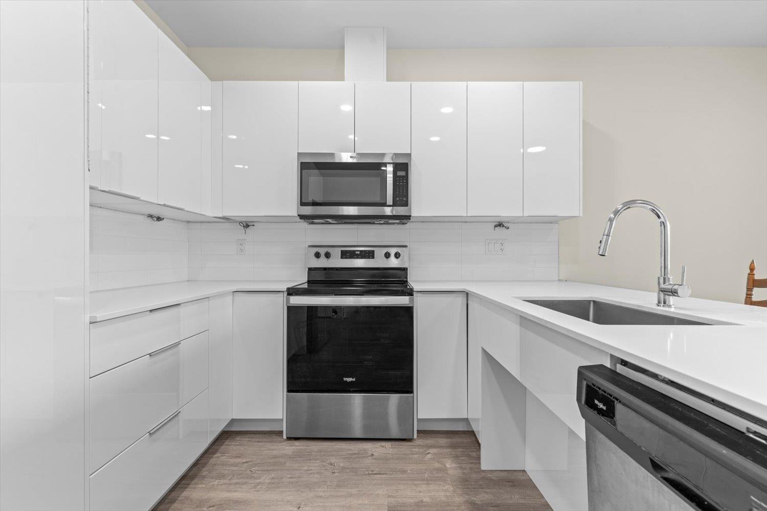 Photo 9 of 209 9450 Robson Street Chilliwack Proper West, Chilliwack BC
