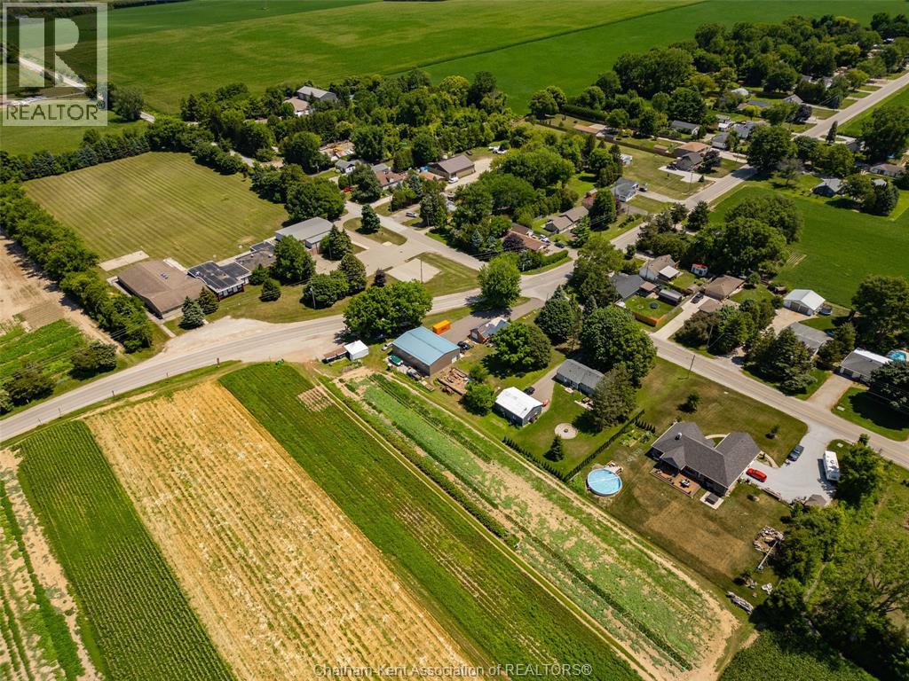 Photo 32 of 955 Mcnaughton Avenue East, Chatham ON