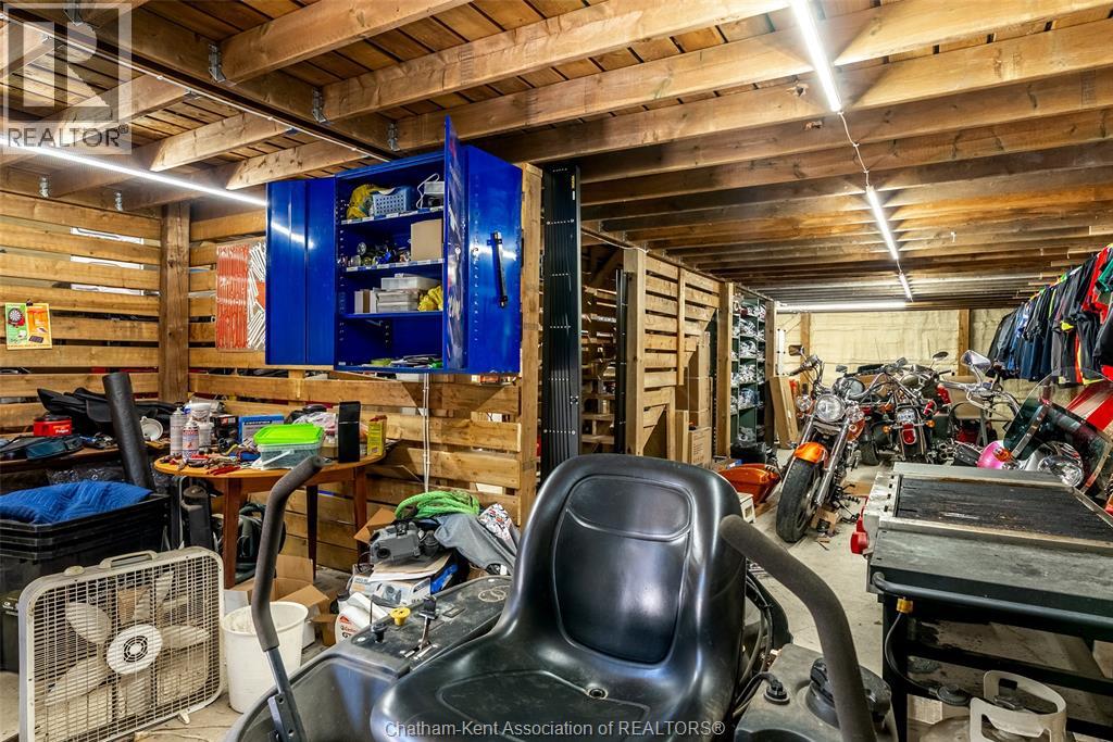 Photo 27 of 955 Mcnaughton Avenue East, Chatham ON