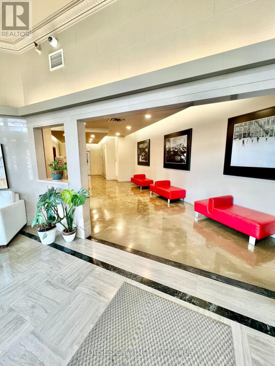 Photo 23 of 109 404 King Street W, Kitchener ON