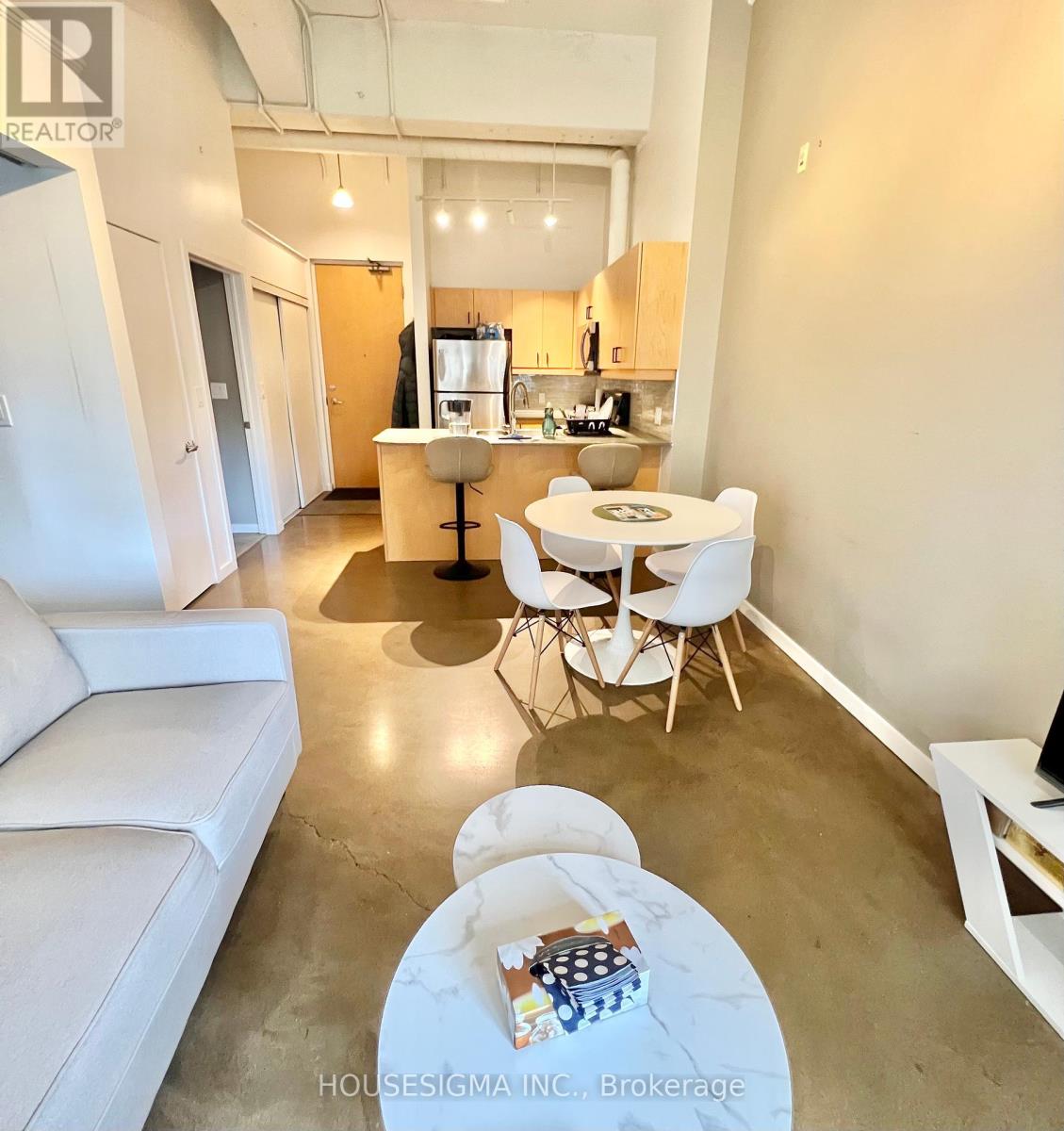 Photo 17 of 109 404 King Street W, Kitchener ON