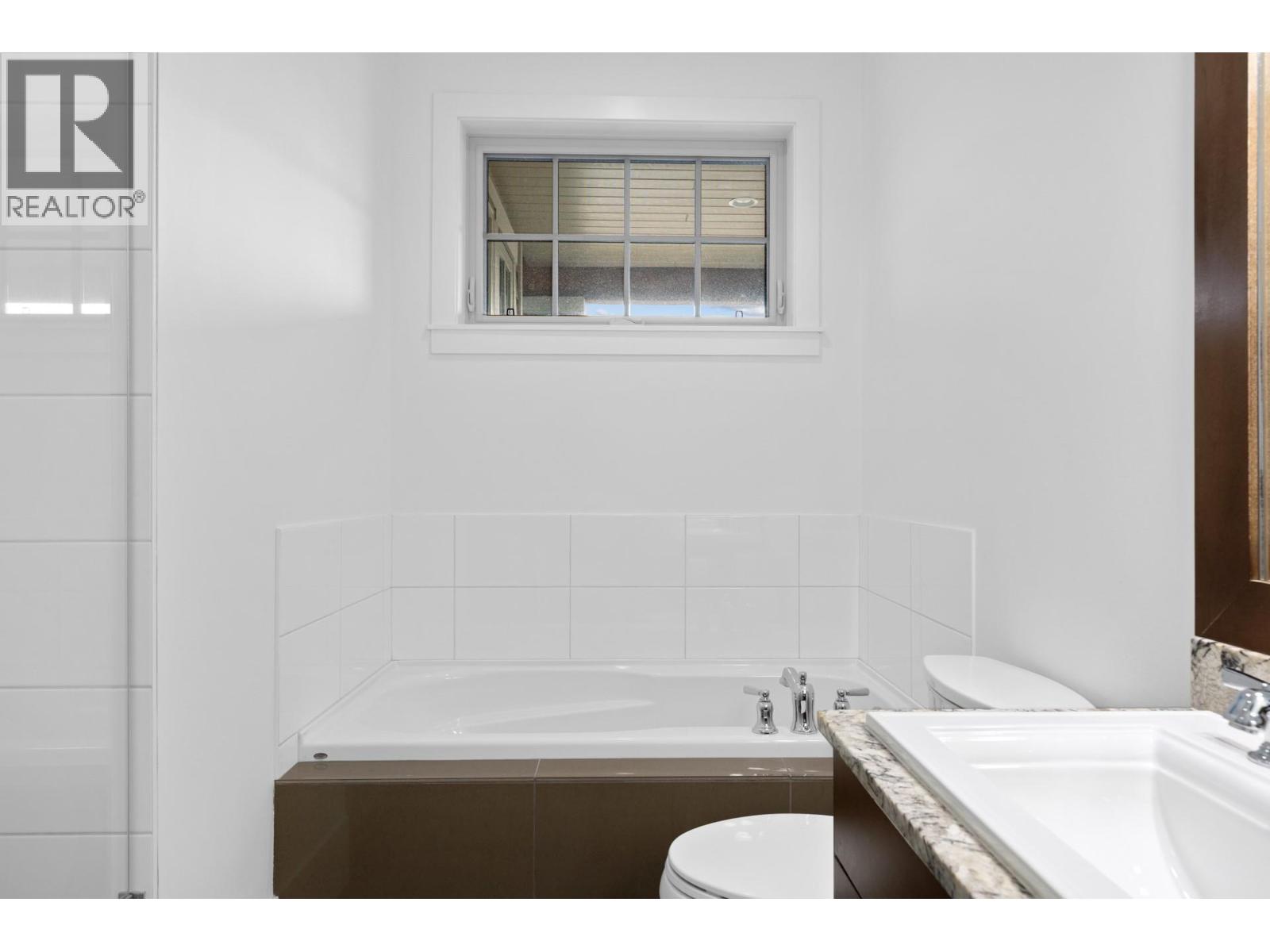 4000 Trails Place Unit# 129 Lot# SL11, Peachland