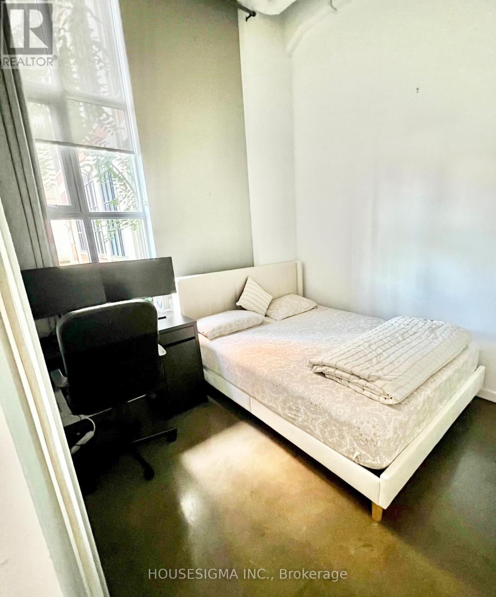Photo 9 of 109 404 King Street W, Kitchener ON