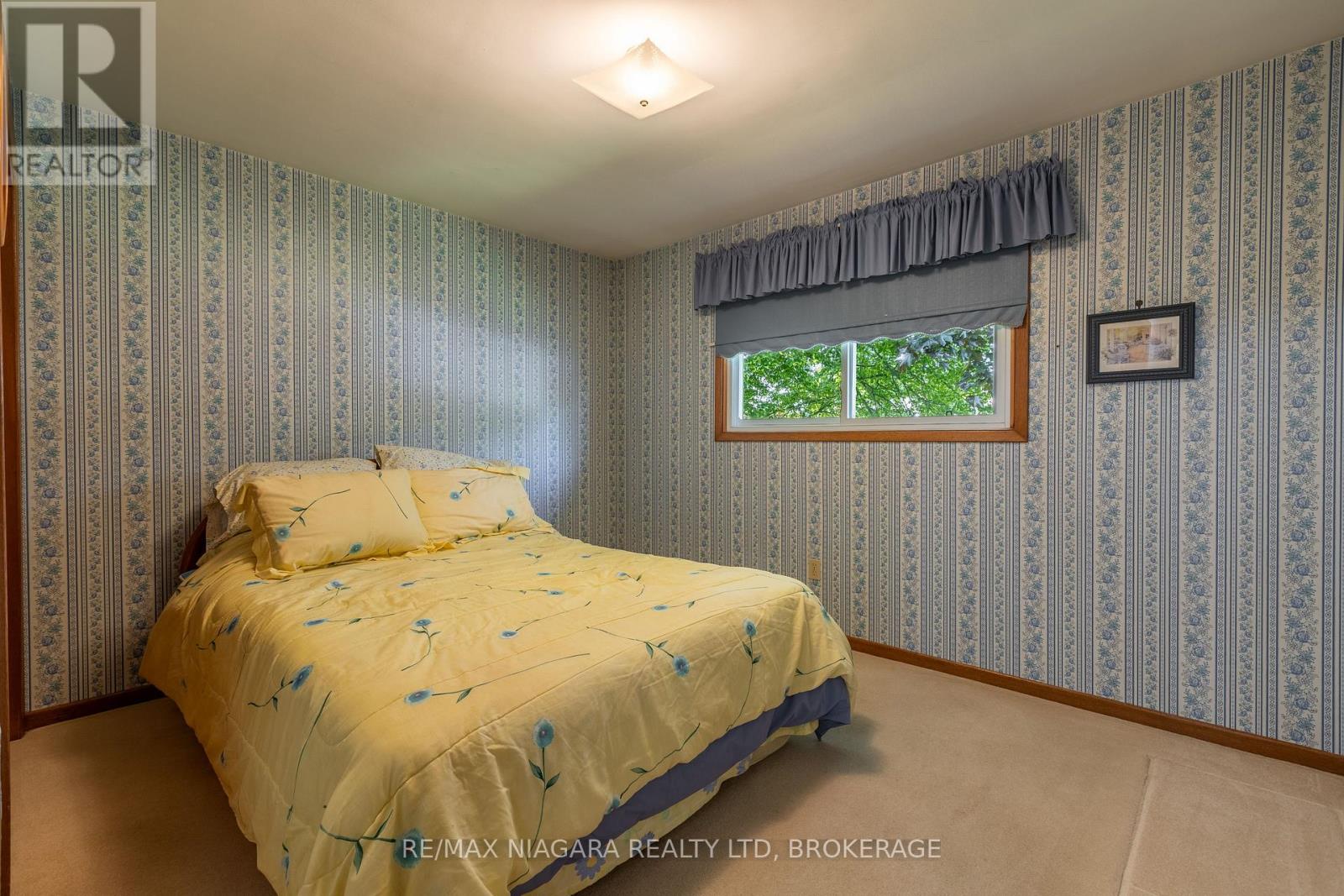 Photo 14 of 82 Westwood Crescent, Welland ON