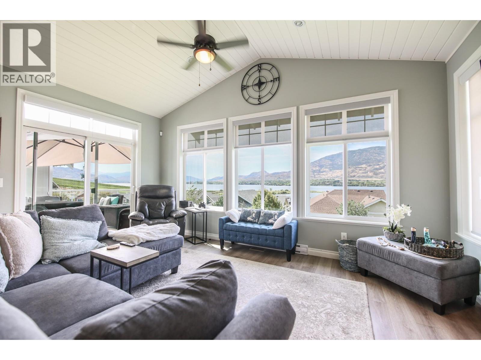 2450 Radio Tower Road Unit# 202, Oliver