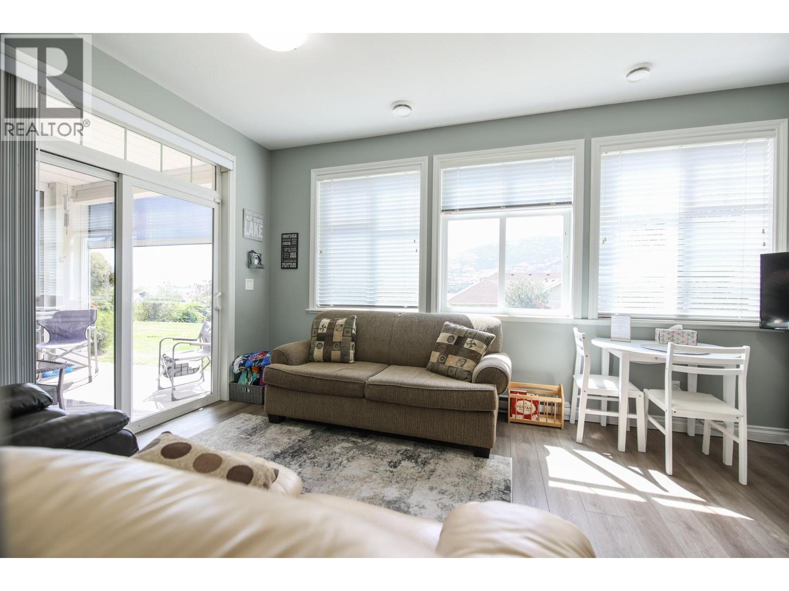 2450 Radio Tower Road Unit# 202, Oliver