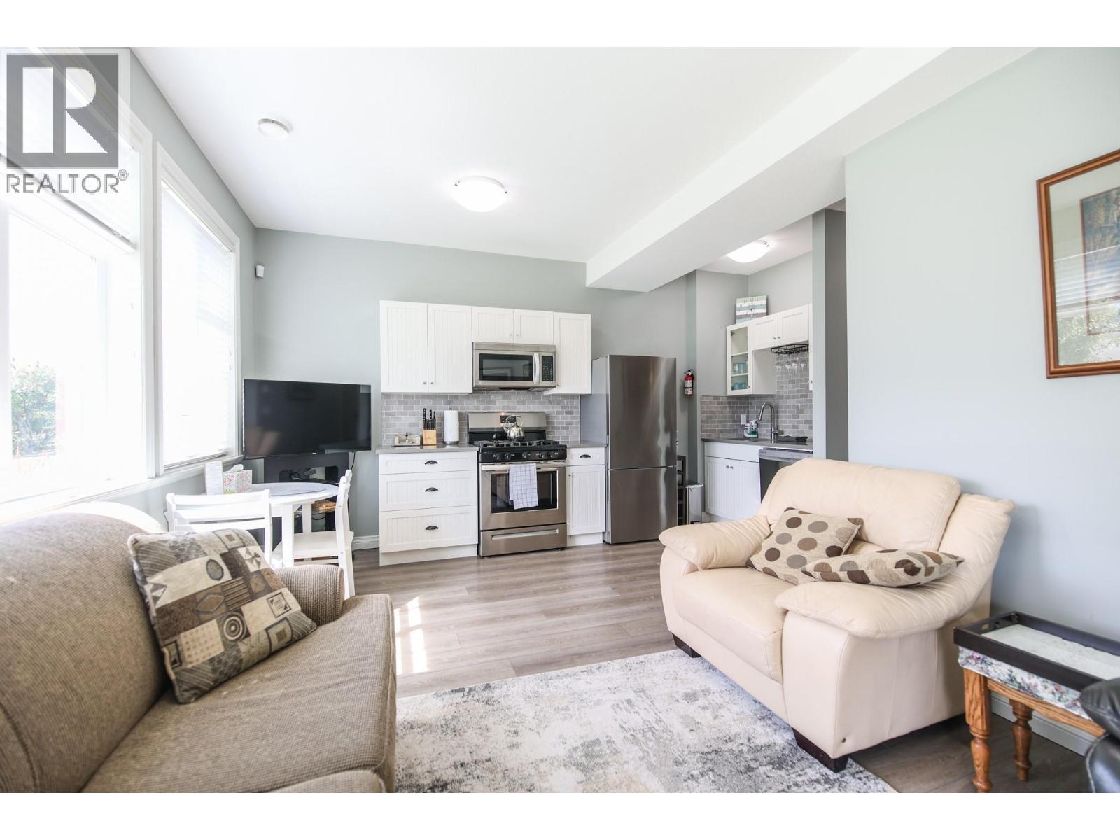 2450 Radio Tower Road Unit# 202, Oliver