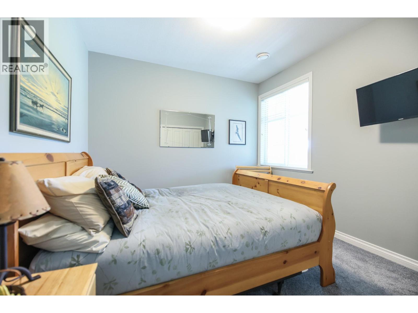 2450 Radio Tower Road Unit# 202, Oliver
