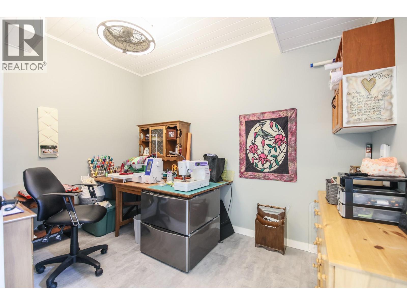 2450 Radio Tower Road Unit# 202, Oliver