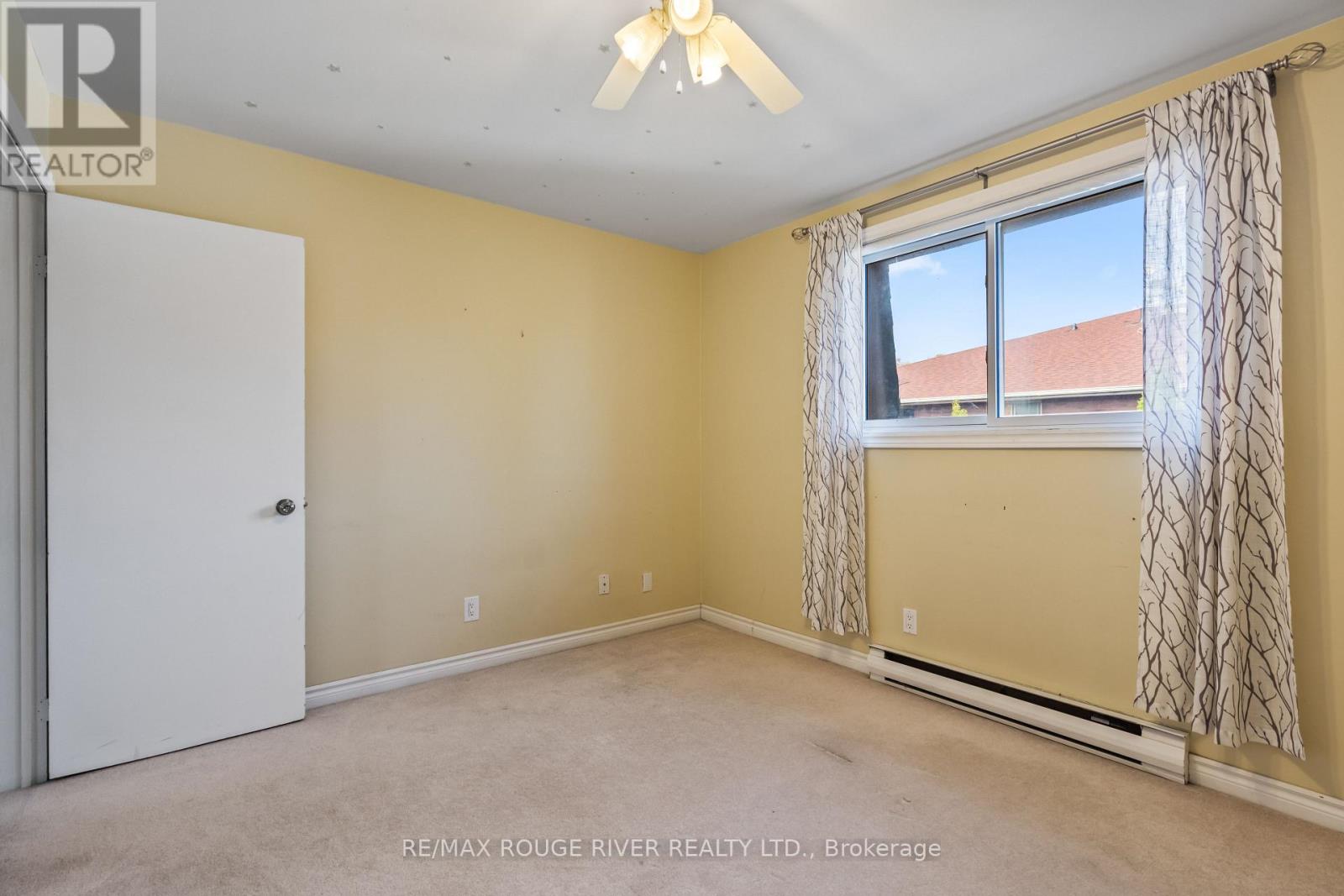 Photo 23 of 3 494 Elgin Street W, Cobourg ON