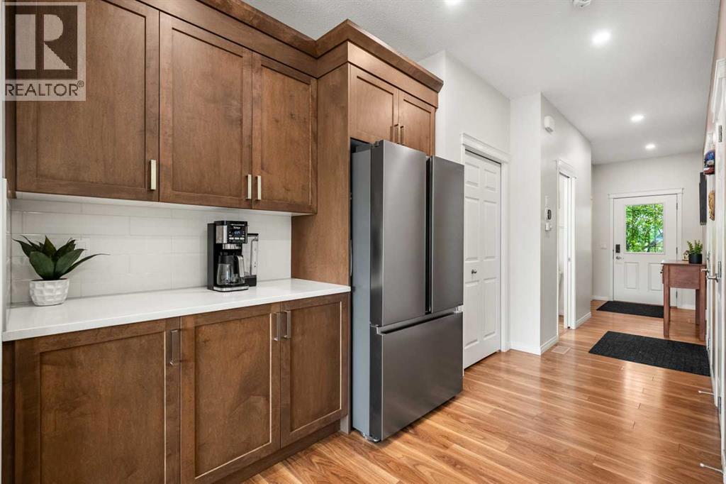 Photo 19 of 681 Hillcrest Road Sw, Airdrie AB