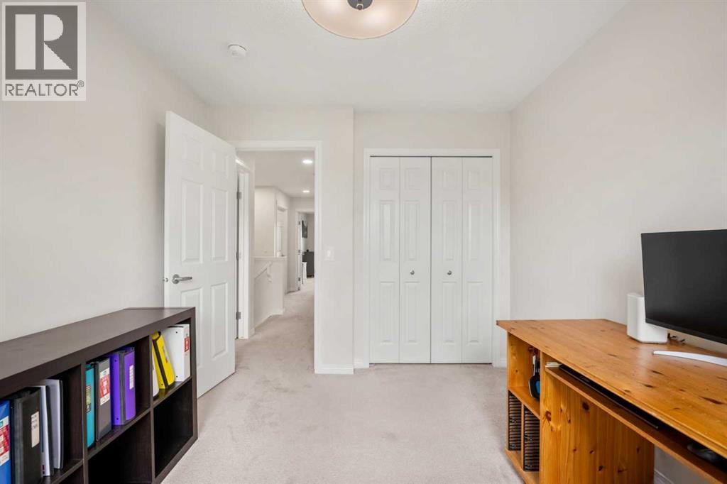Photo 31 of 681 Hillcrest Road Sw, Airdrie AB