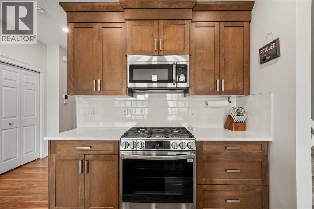 Photo 17 of 681 Hillcrest Road Sw, Airdrie AB