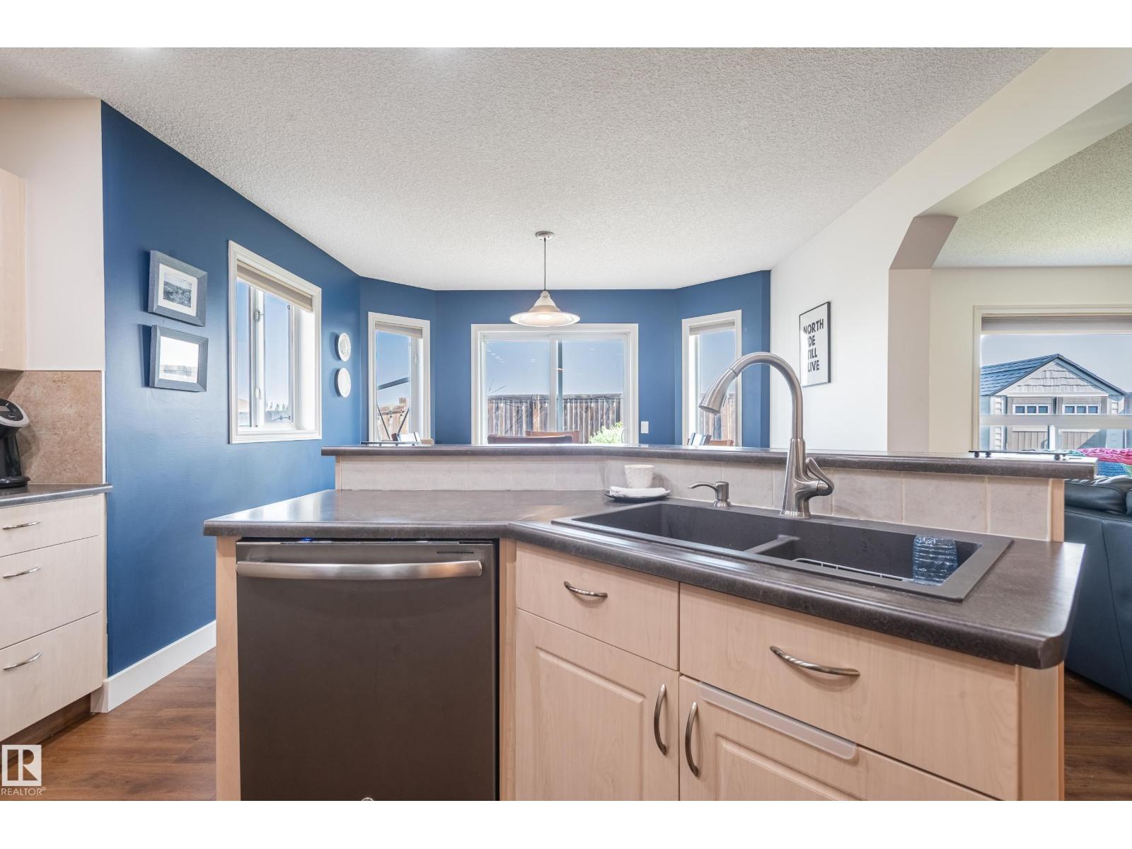 Photo 13 of 13138 162 A Av Nw, Edmonton AB