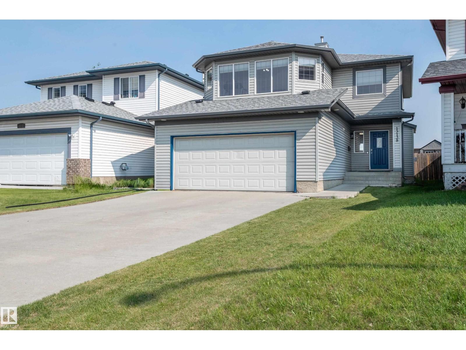 Photo 3 of 13138 162 A Av Nw, Edmonton AB