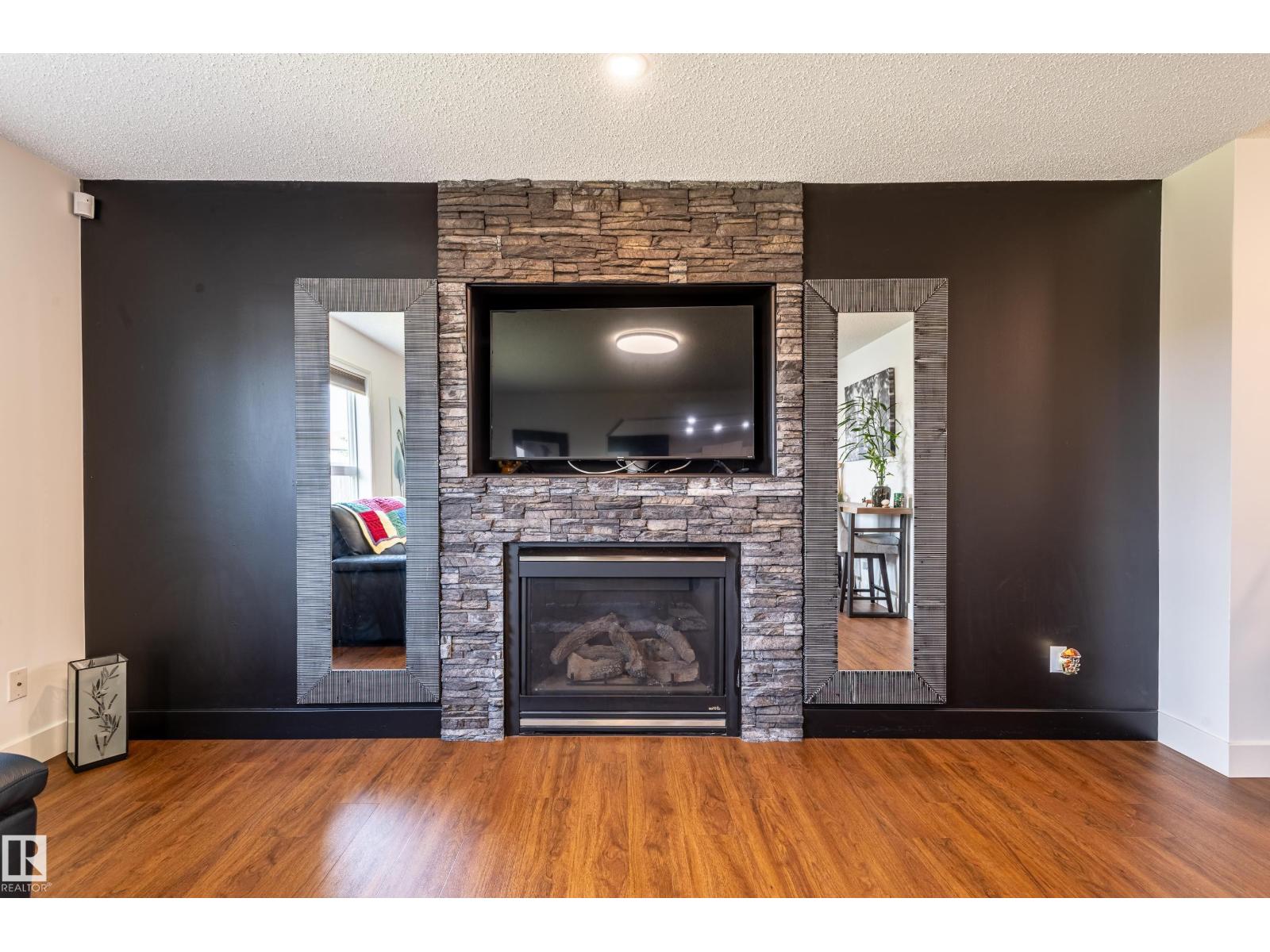 Photo 8 of 13138 162 A Av Nw, Edmonton AB