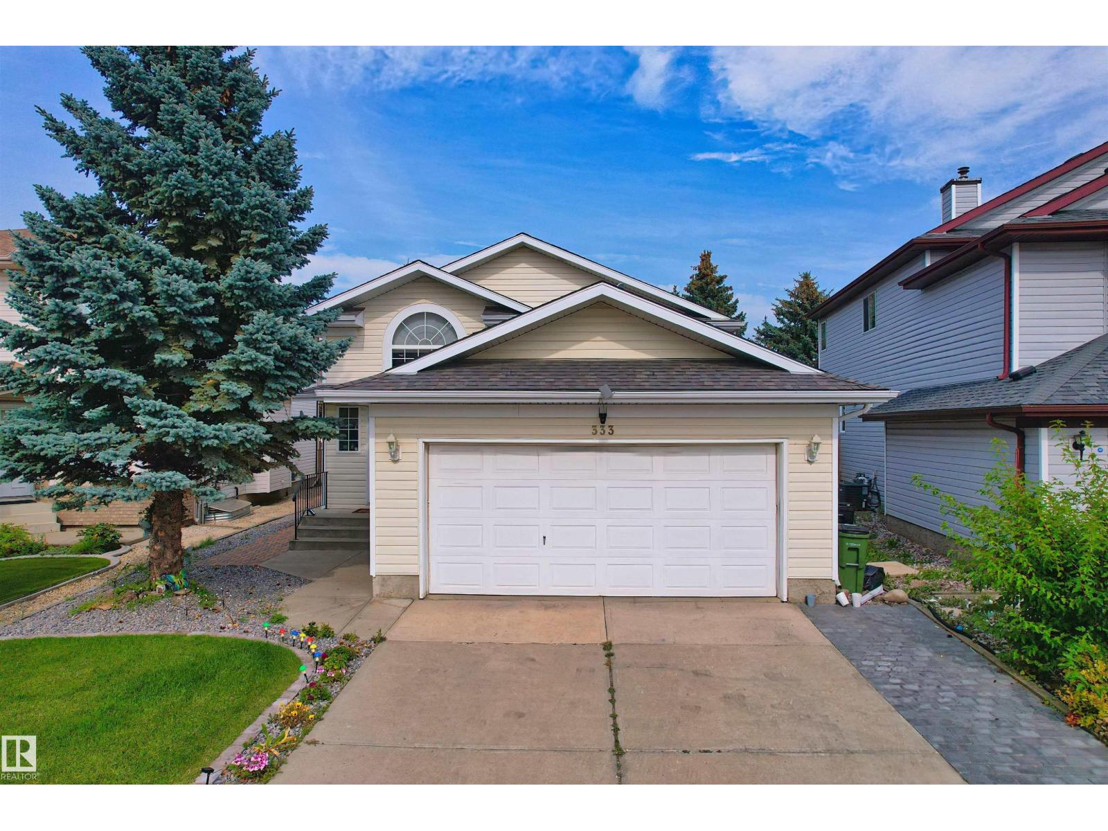 Photo 1 of 333 Dechene Wy Nw, Edmonton AB
