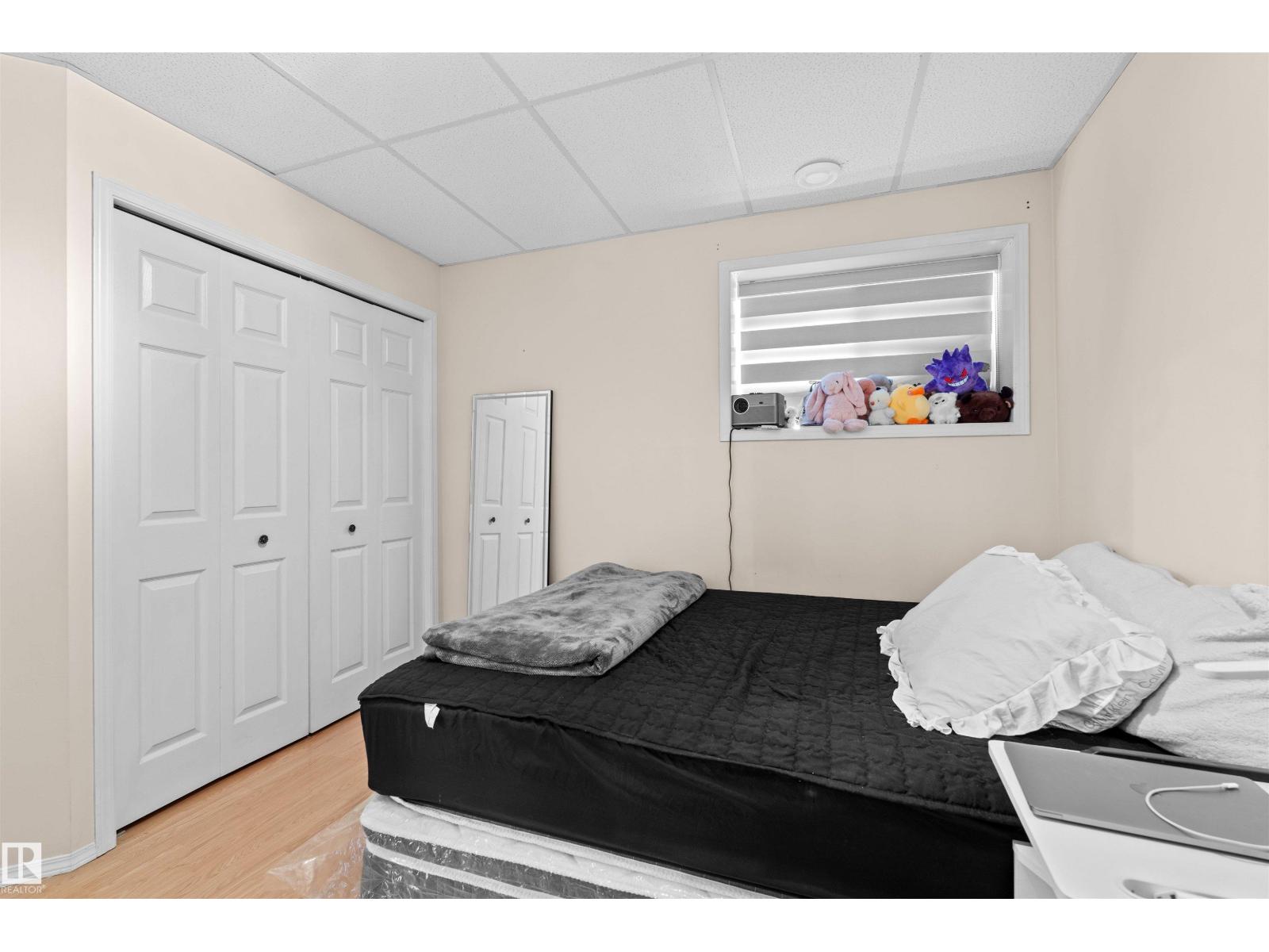 Photo 25 of 333 Dechene Wy Nw, Edmonton AB