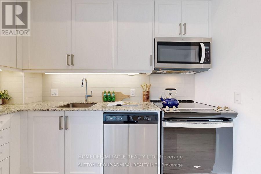 Photo 17 of 202 10 Gatineau Drive, Vaughan ON