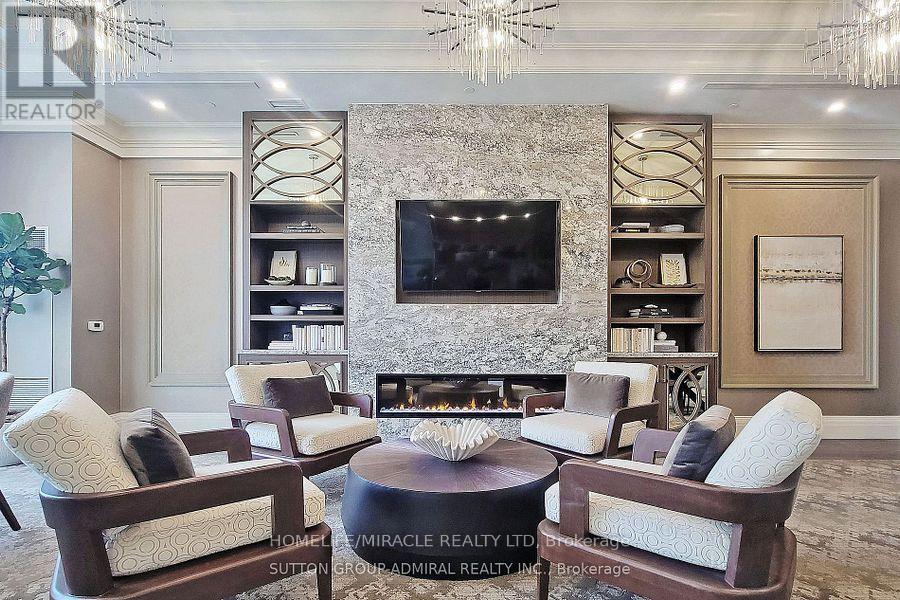 Photo 25 of 202 10 Gatineau Drive, Vaughan ON