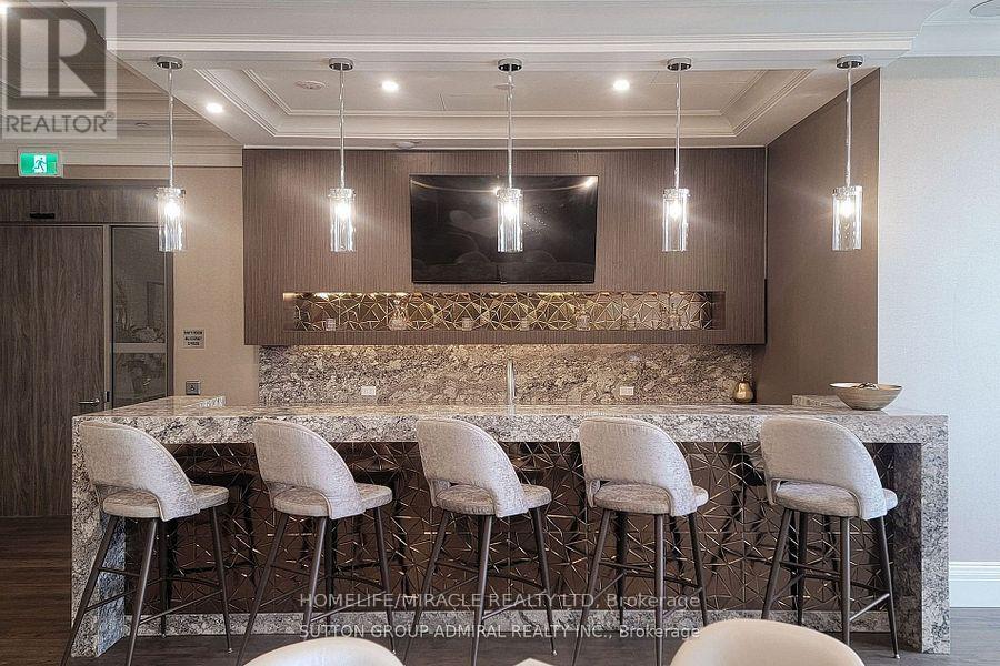 Photo 27 of 202 10 Gatineau Drive, Vaughan ON