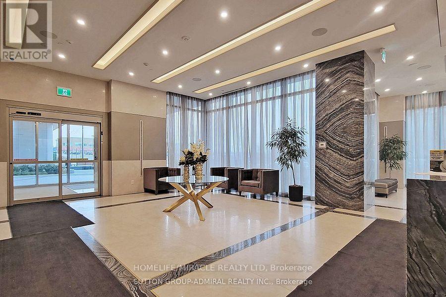 Photo 4 of 202 10 Gatineau Drive, Vaughan ON