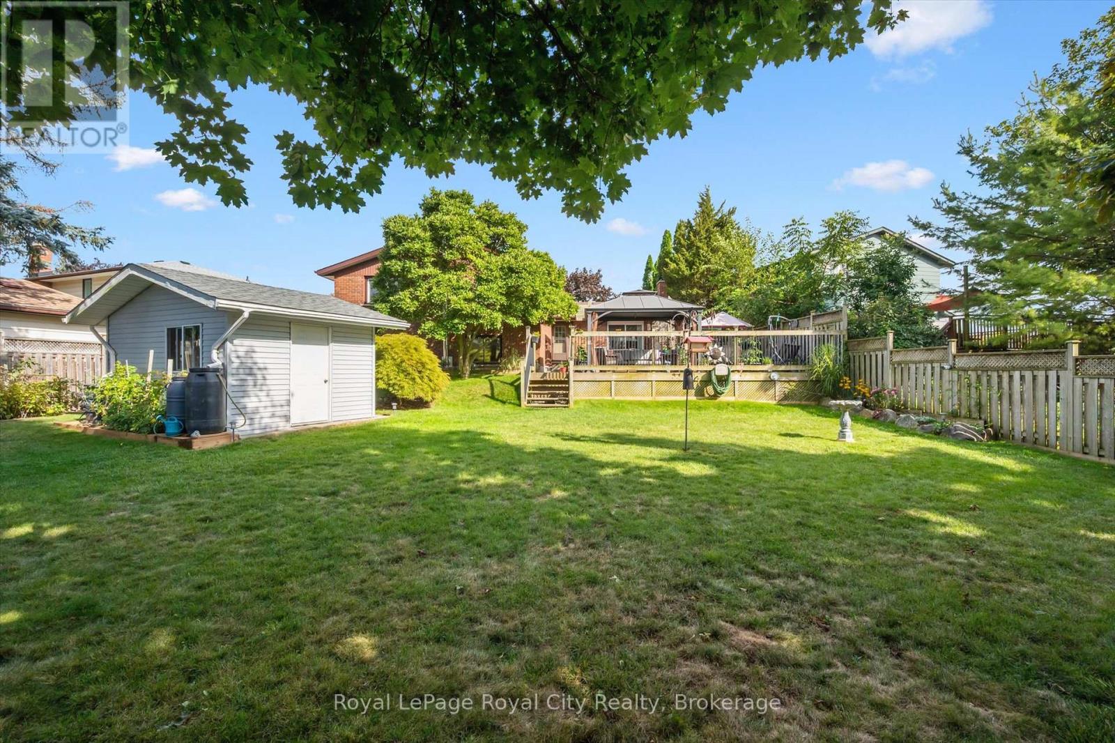 Photo 33 of 28 Wimbledon Road, Guelph ON