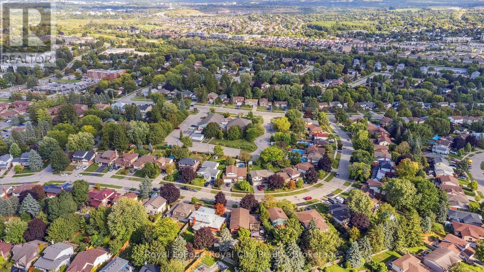 Photo 45 of 28 Wimbledon Road, Guelph ON