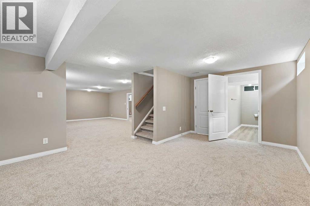 Photo 25 of 5704 18 Avenue Ne, Calgary AB