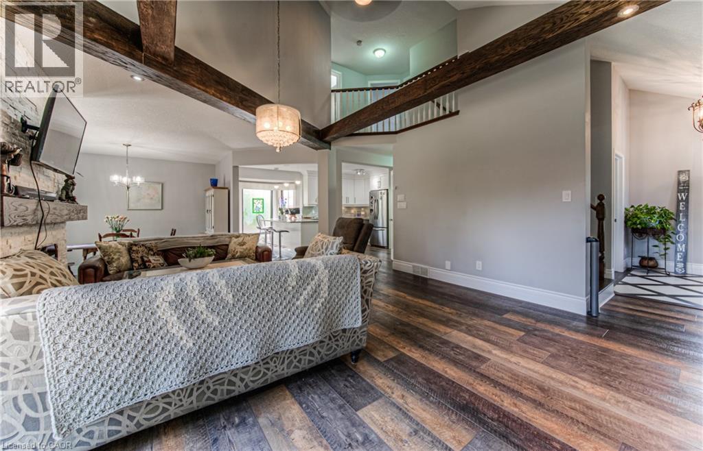 Photo 14 of 3 Westview Crescent, Kitchener ON