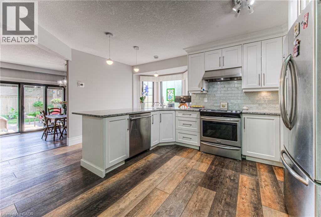 Photo 20 of 3 Westview Crescent, Kitchener ON