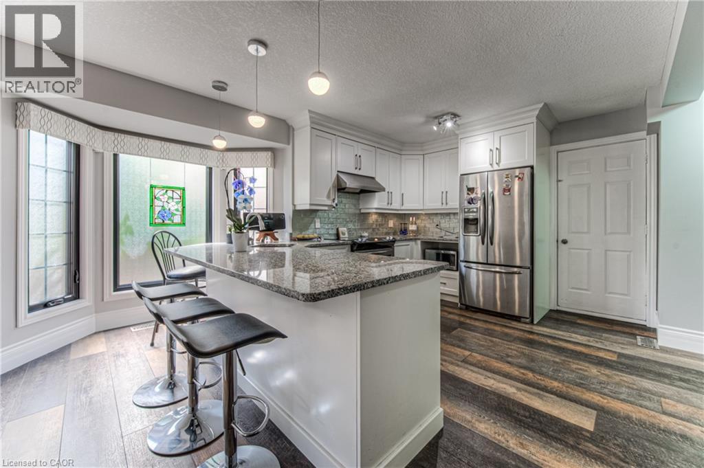 Photo 21 of 3 Westview Crescent, Kitchener ON