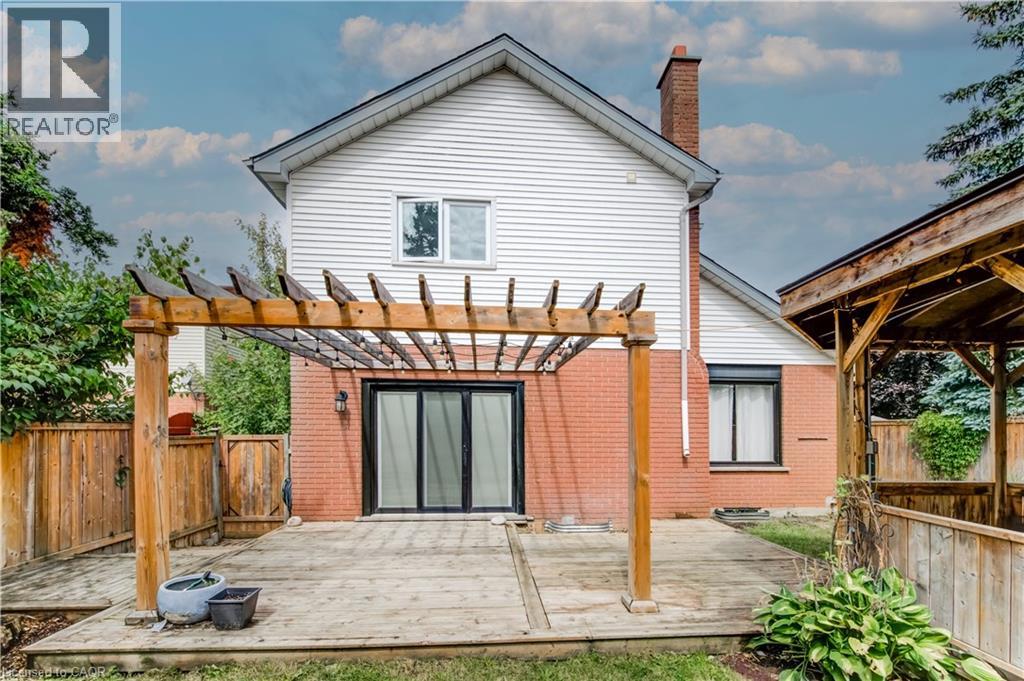 Photo 39 of 3 Westview Crescent, Kitchener ON