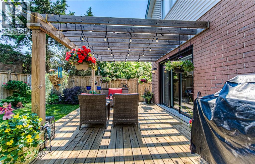 Photo 42 of 3 Westview Crescent, Kitchener ON