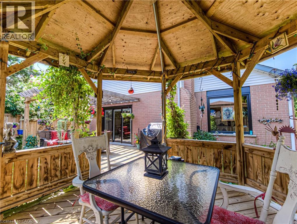 Photo 43 of 3 Westview Crescent, Kitchener ON