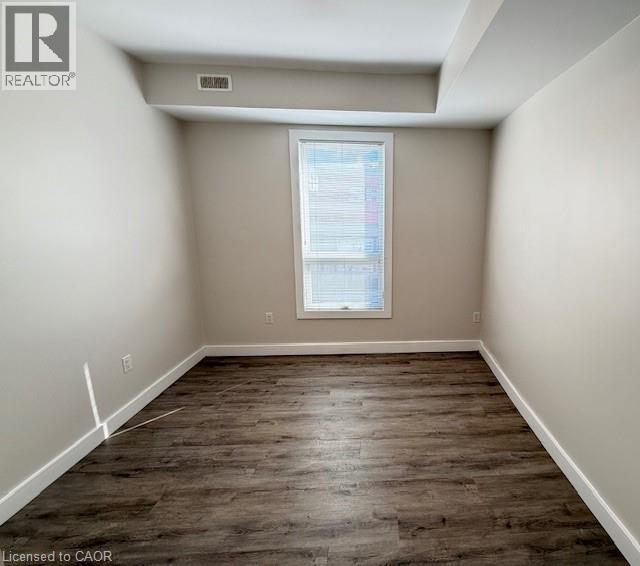 Photo 14 of 161 Wellington Street N Unit 201, Hamilton ON