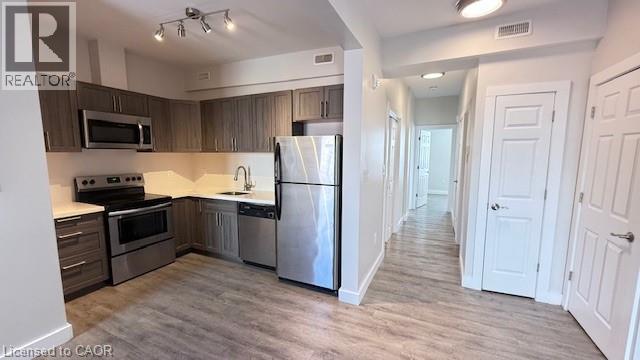 Photo 3 of 161 Wellington Street N Unit 201, Hamilton ON