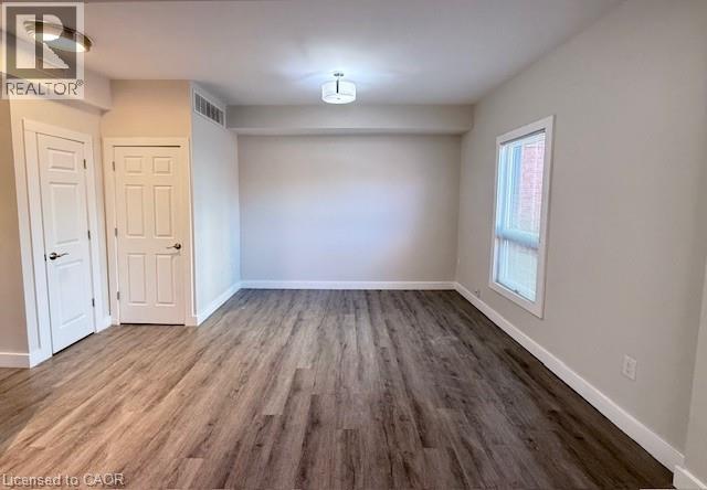 Photo 5 of 161 Wellington Street N Unit 201, Hamilton ON