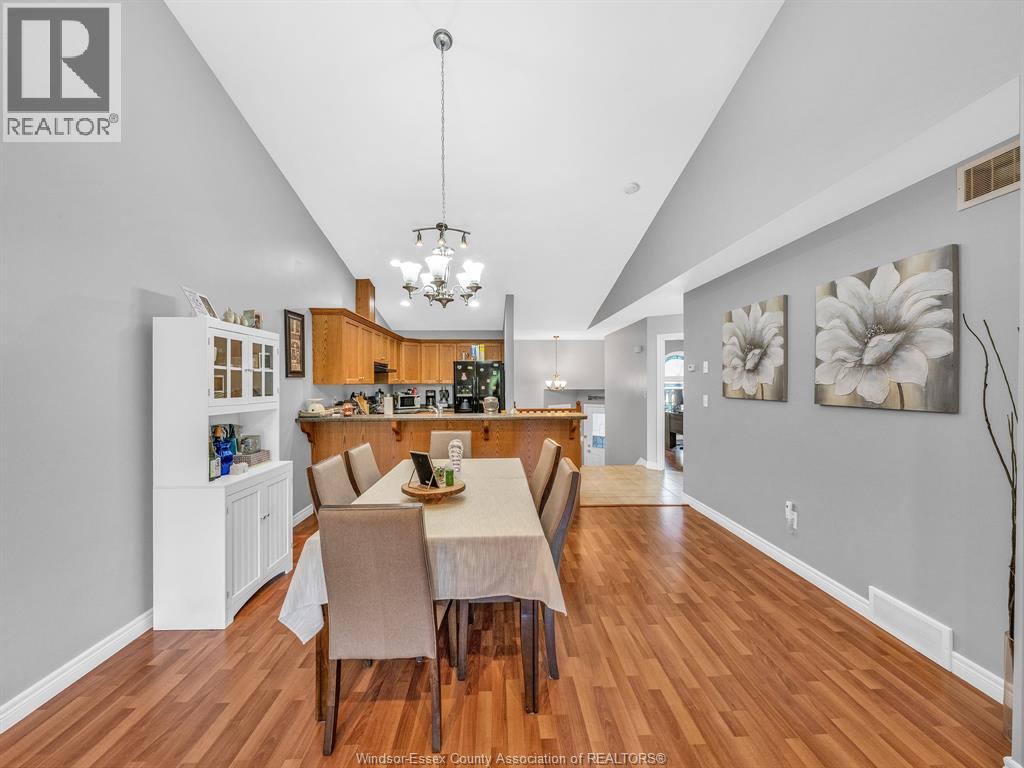Photo 12 of 29 Anfred Street, Leamington ON