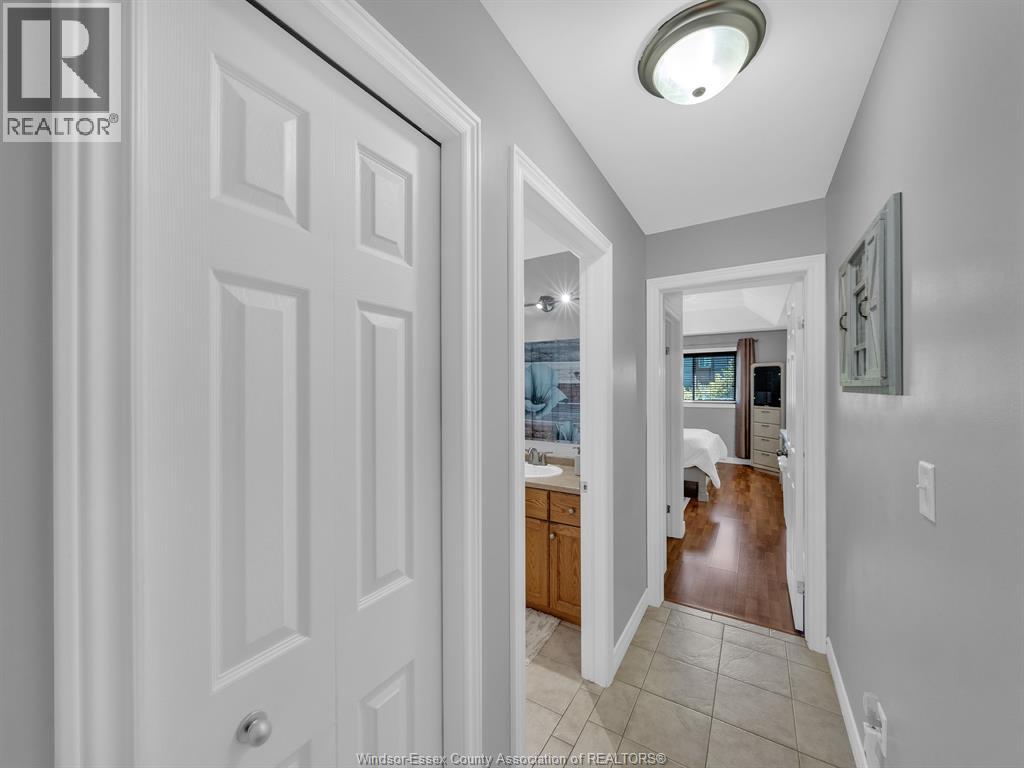 Photo 15 of 29 Anfred Street, Leamington ON
