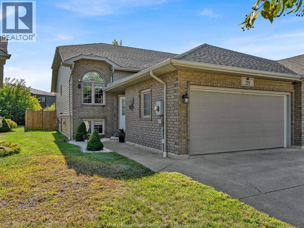 Photo 38 of 29 Anfred Street, Leamington ON