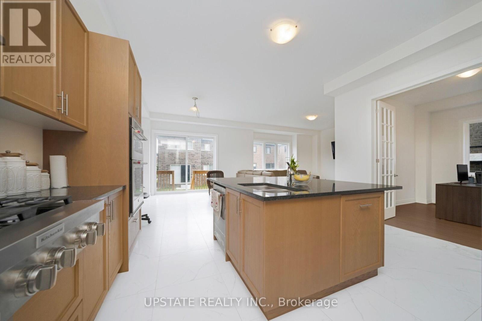 Photo 19 of 7 James Walker Avenue, Caledon ON