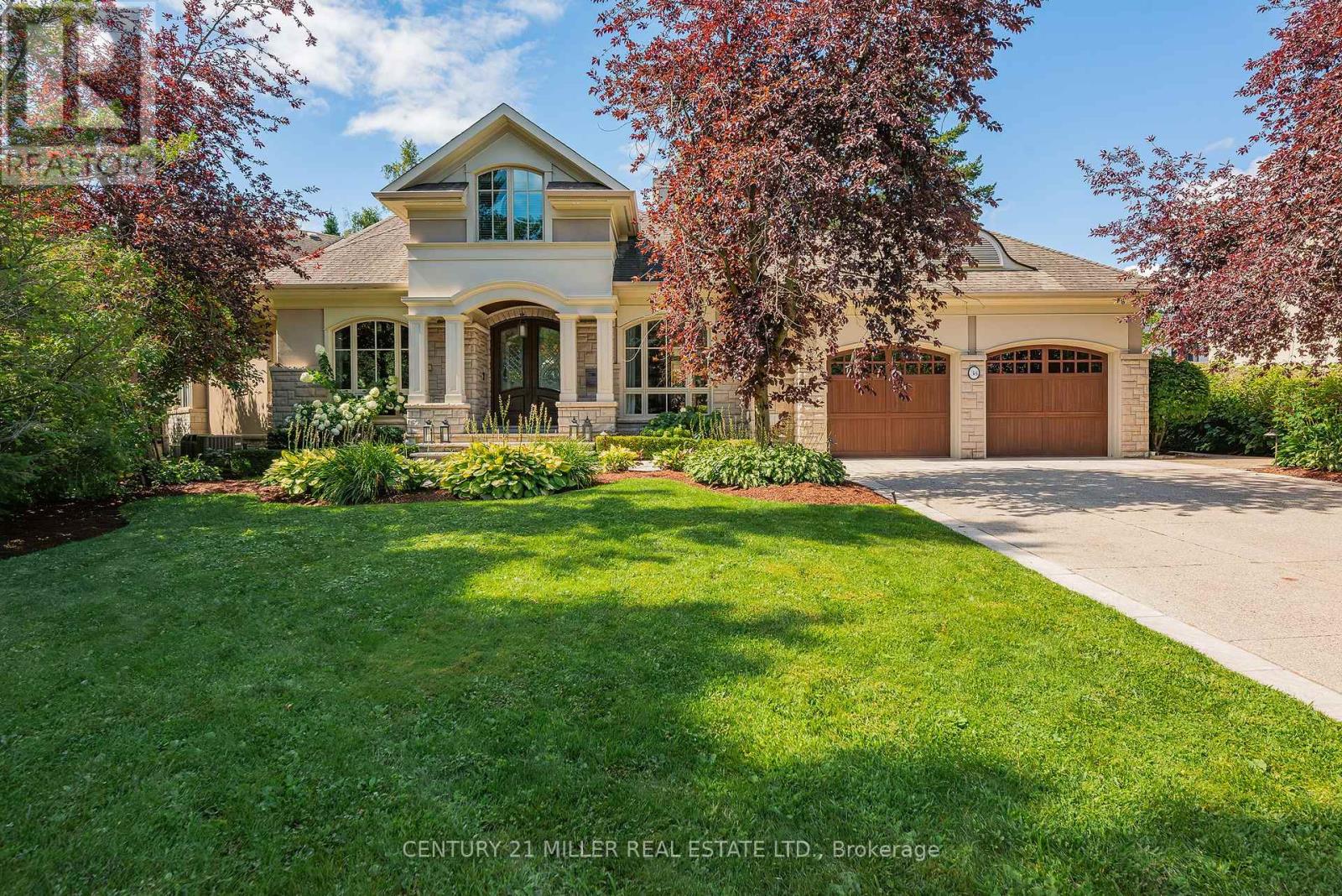 Photo 2 of 38 Shorewood Place, Oakville ON